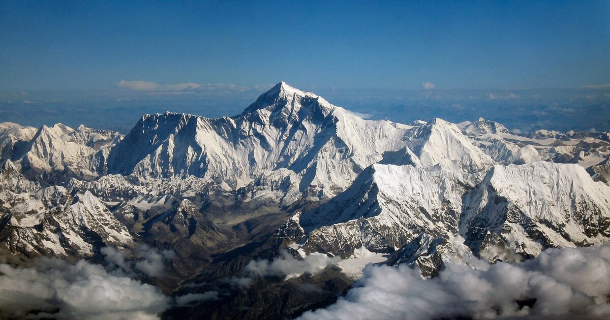 NA DANAŠNJI DAN: Prvi vzpon na Mount Everest
